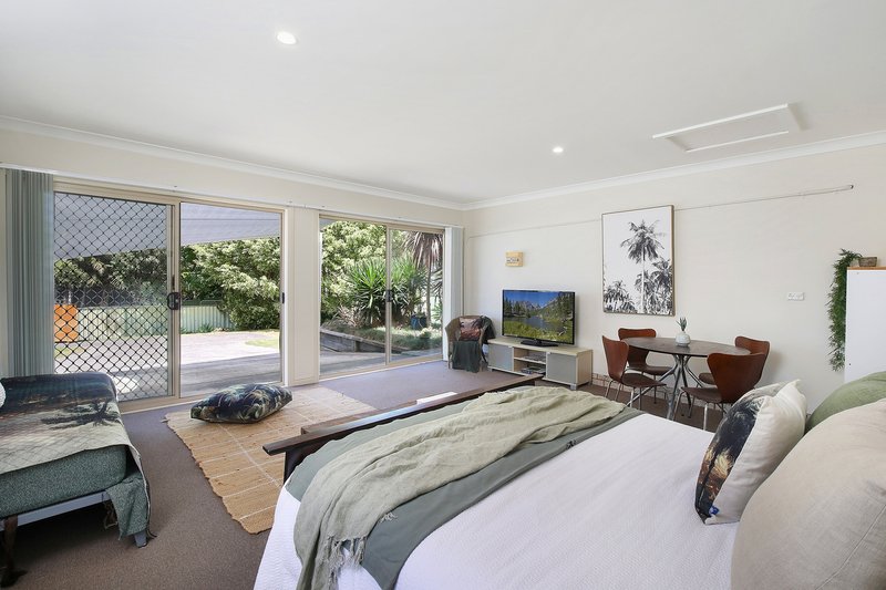 Photo - 42A Beaufort Road, Terrigal NSW 2260 - Image 6