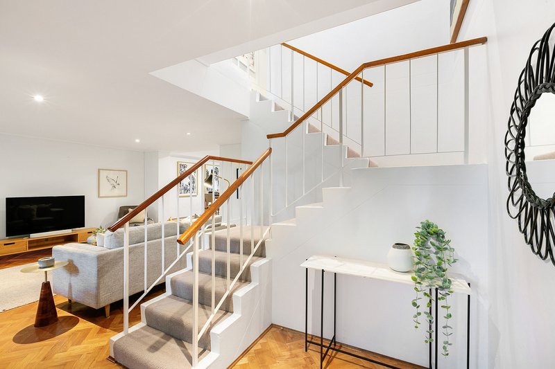 Photo - 4/2A Bennett Street, Neutral Bay NSW 2089 - Image 10