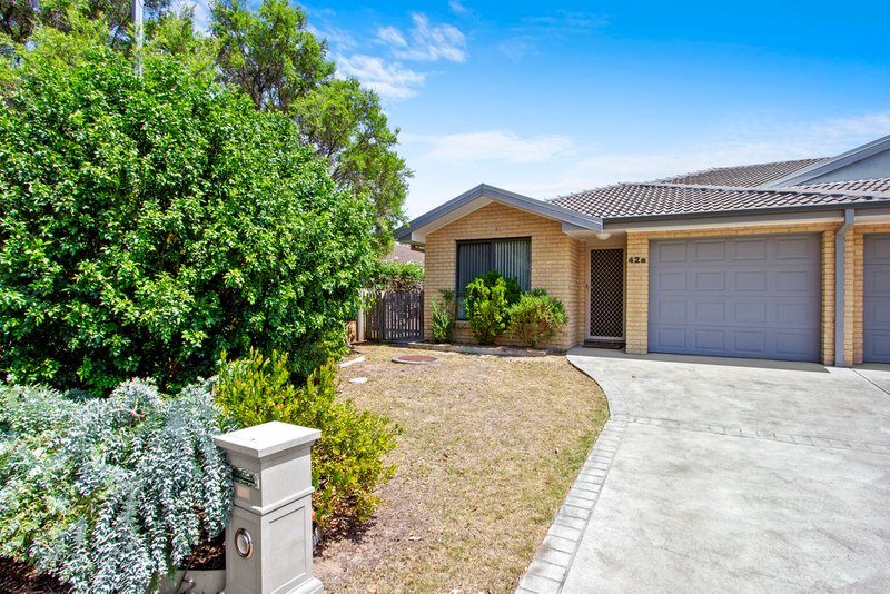 42A Candlagan Drive, Broulee NSW 2537