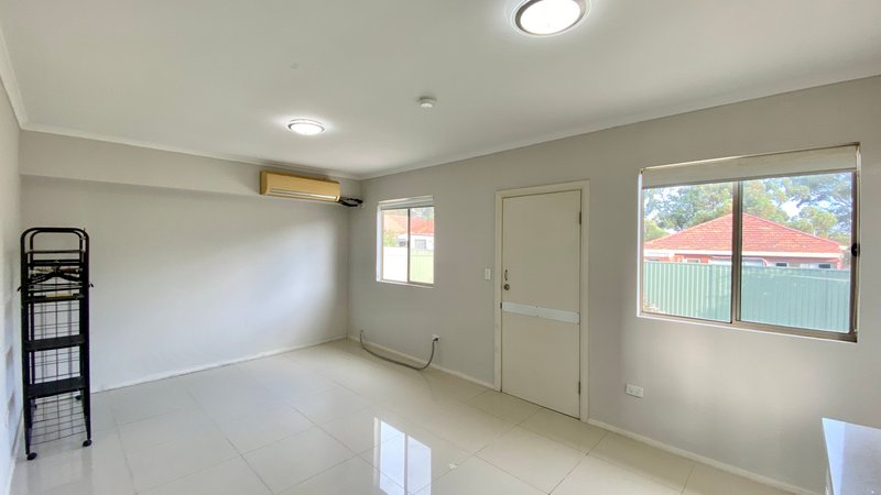Photo - 42A Carins Street, Riverwood NSW 2210 - Image 10