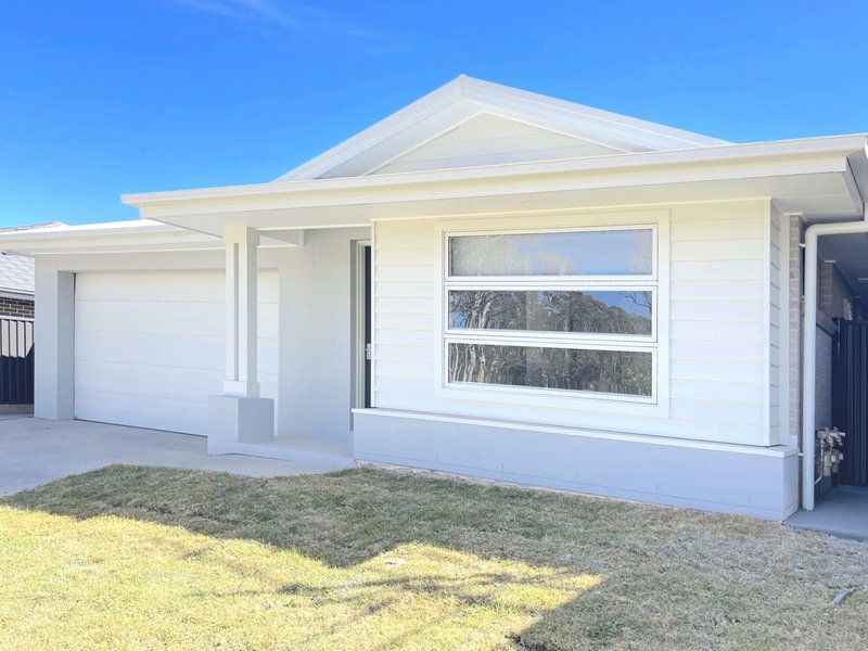 42a Cross Street, Tahmoor NSW 2573