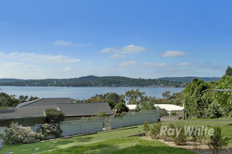 42a George Street, Marmong Point NSW 2284