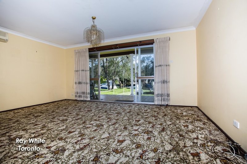 Photo - 42a Macquarie Road, Fennell Bay NSW 2283 - Image 10