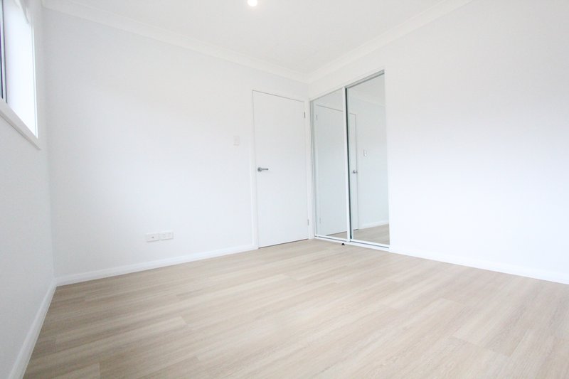 Photo - 42A Market Street, Moorebank NSW 2170 - Image 5