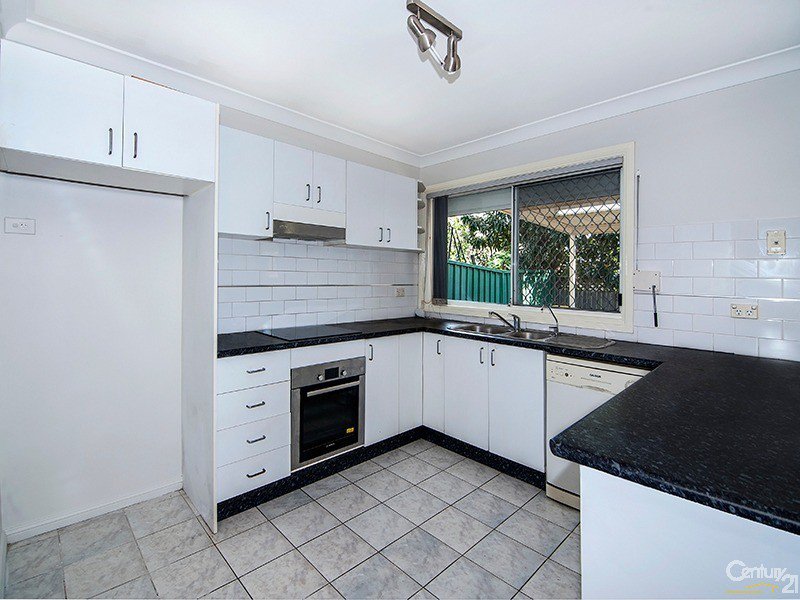 Photo - 4/2a Victoria Street, Revesby NSW 2212 - Image 3