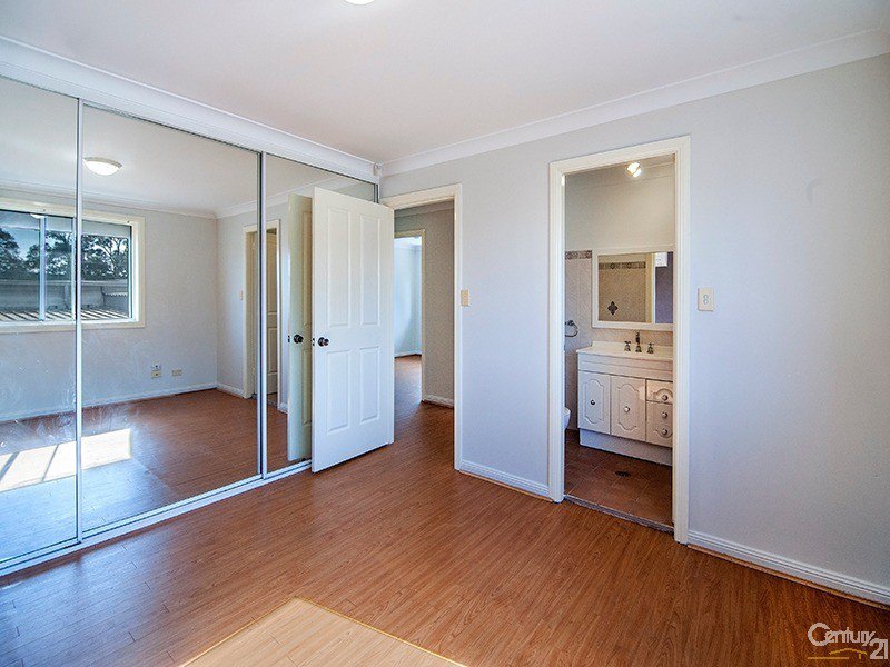 Photo - 4/2a Victoria Street, Revesby NSW 2212 - Image 4