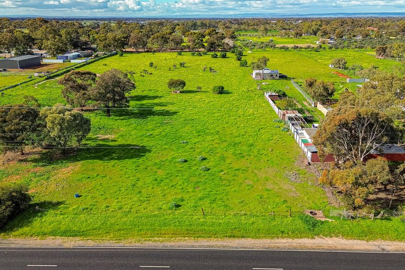 Photo - 42A Williams Road, Two Wells SA 5501 - Image 4