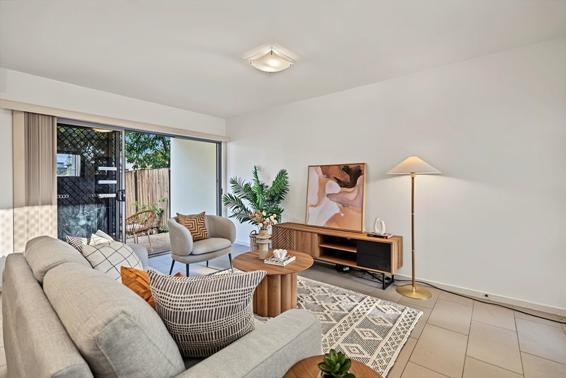 Photo - 42a Wilton Terrace, Yeronga QLD 4104 - Image 6