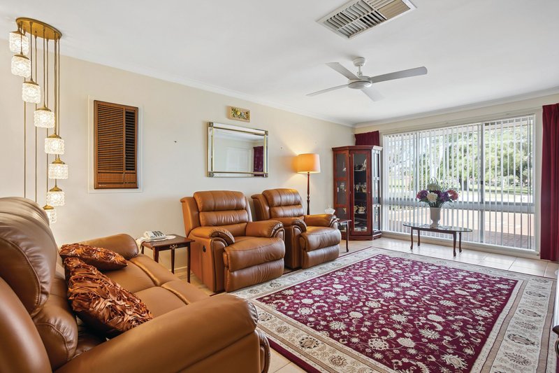 Photo - 42b Beelara Way, Wanneroo WA 6065 - Image 5
