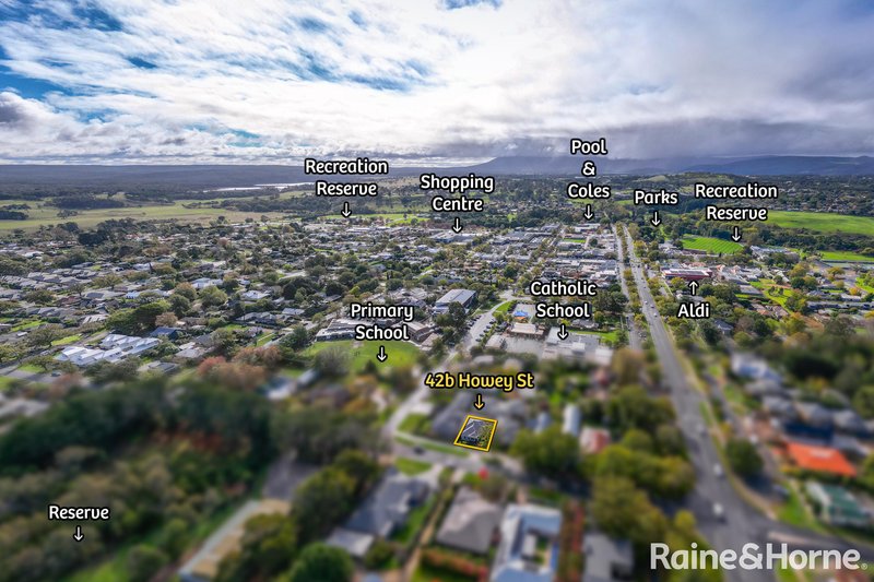 Photo - 42b Howey Street, Gisborne VIC 3437 - Image 19
