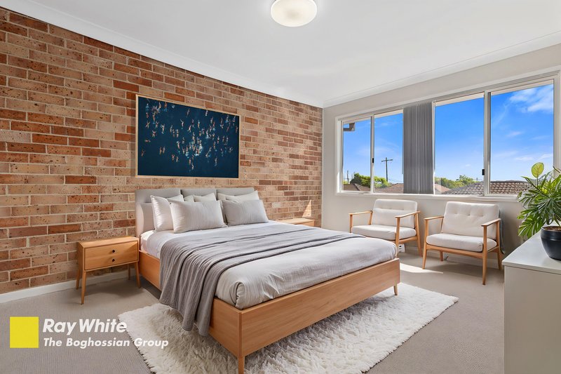 Photo - 4/2b St Elmo Parade, Kingsgrove NSW 2208 - Image 7