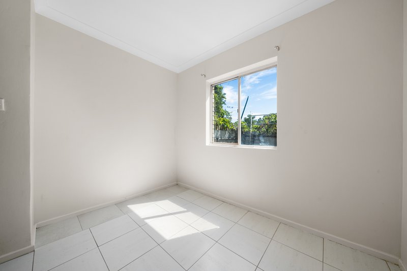 Photo - 43 & 43A Sussex Street, Alberton SA 5014 - Image 10