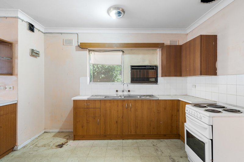 Photo - 43 & 43A Sussex Street, Alberton SA 5014 - Image 17