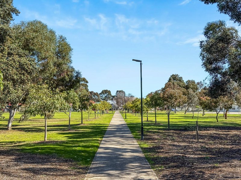 Photo - 43 & 43A Sussex Street, Alberton SA 5014 - Image 27