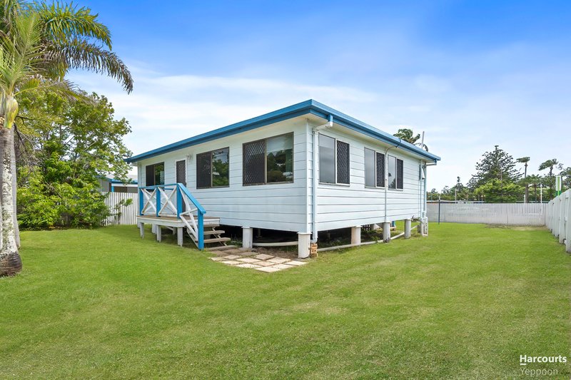 Photo - 43 & 45 Archer Street, Emu Park QLD 4710 - Image 14