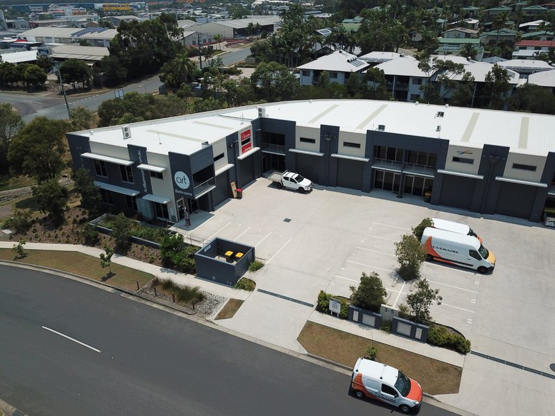 Photo - 4/3-5 Exeter Way, Caloundra West QLD 4551 - Image 12
