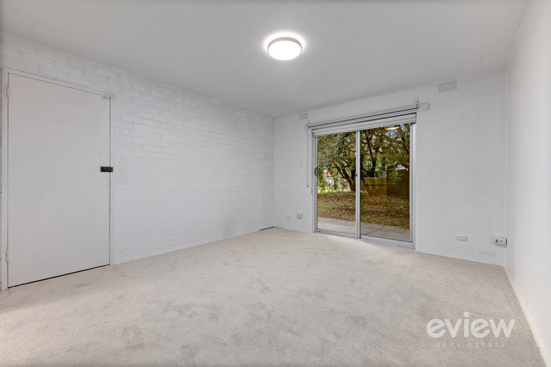 Photo - 4/3-5 Robin Street, Altona VIC 3018 - Image 2