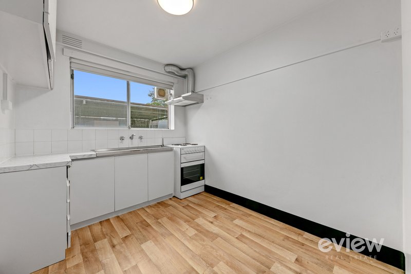 Photo - 4/3-5 Robin Street, Altona VIC 3018 - Image 3