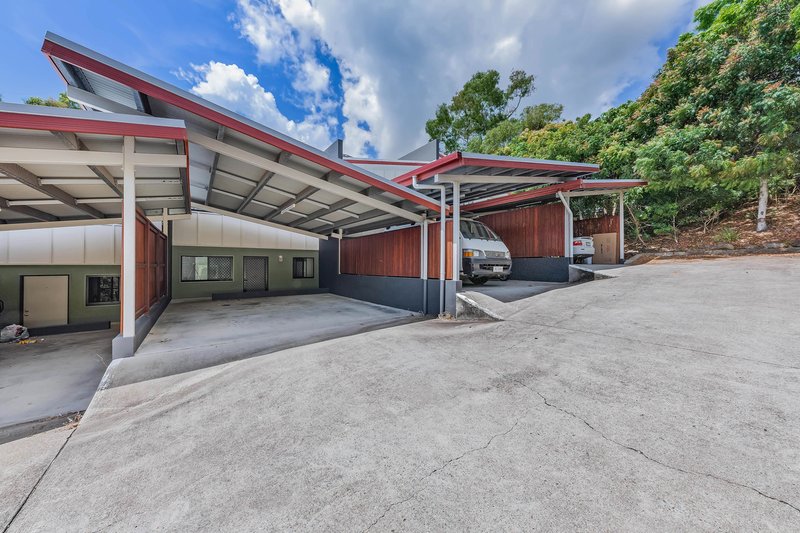 Photo - 4/3-5 Seaview Drive, Airlie Beach QLD 4802 - Image 10