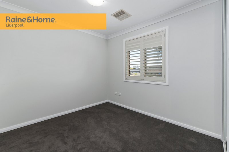 Photo - 4/3-5 Smith Crescent, Liverpool NSW 2170 - Image 9