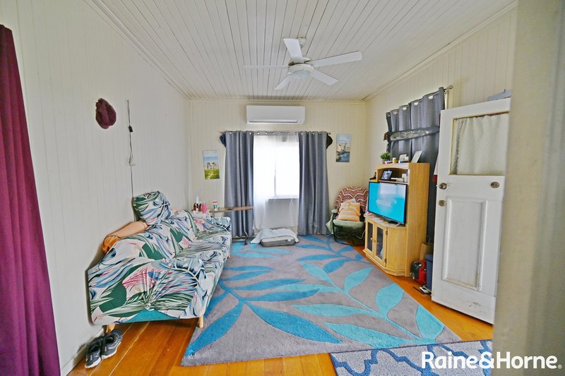 Photo - 43 Acacia Avenue, Warwick QLD 4370 - Image 7