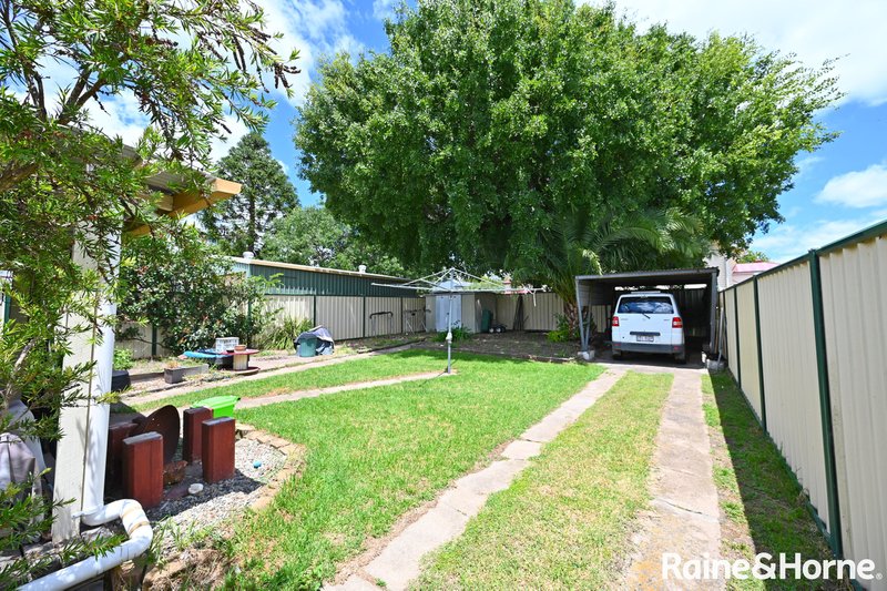 Photo - 43 Acacia Avenue, Warwick QLD 4370 - Image 15