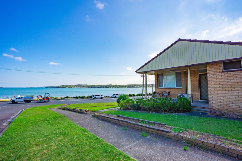 Photo - 43 Albert Street, Speers Point NSW 2284 - Image 2