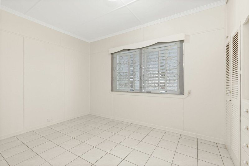 Photo - 43 Albury St , Deagon QLD 4017 - Image 12