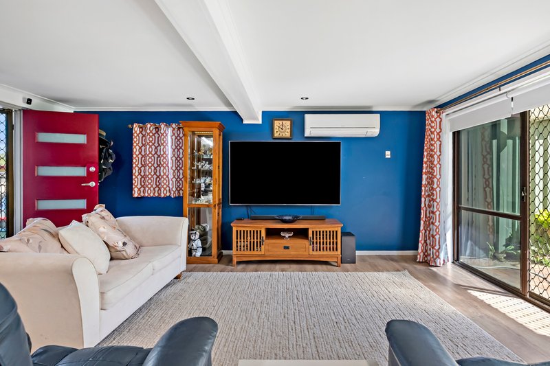 Photo - 43 Alexander Avenue, Kallangur QLD 4503 - Image 14