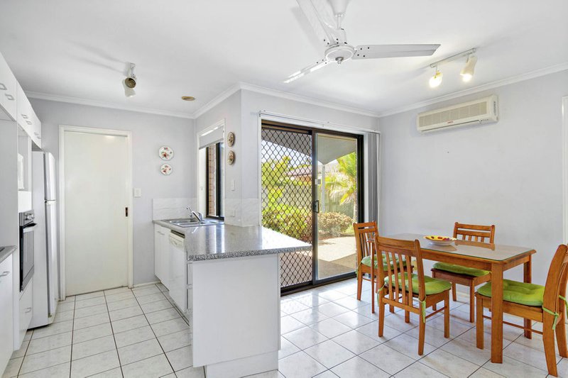 Photo - 43 Alexis Street, Aspley QLD 4034 - Image 7