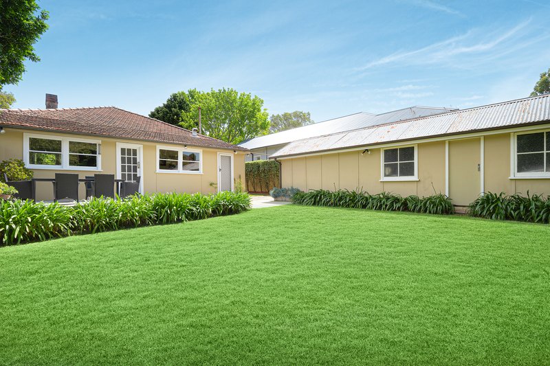 Photo - 43 Alpha Road, Willoughby NSW 2068 - Image 4