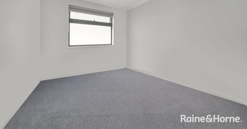 Photo - 43 Altezze Drive, Truganina VIC 3029 - Image 10