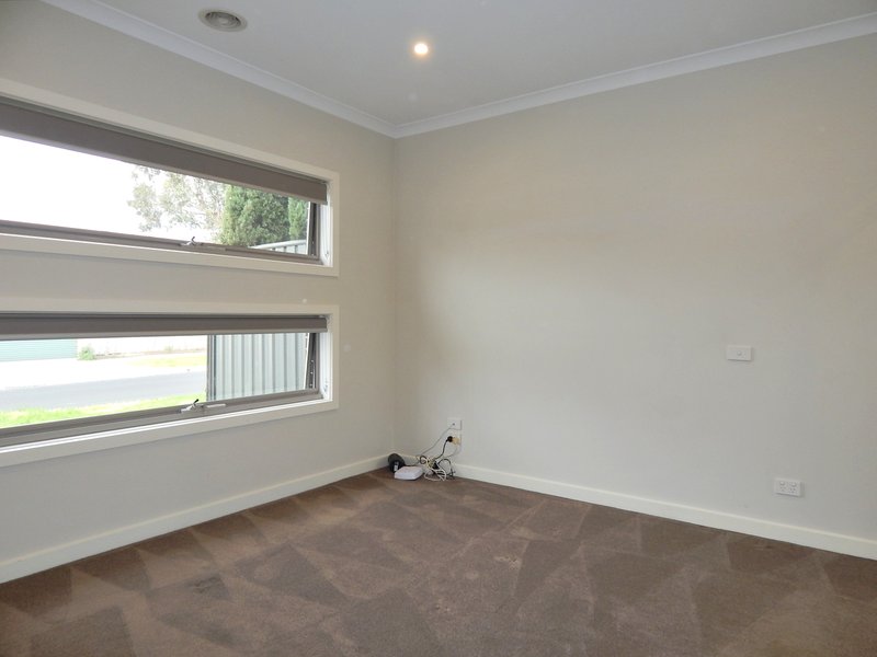 Photo - 43 Anderson Street, Pascoe Vale VIC 3044 - Image 8