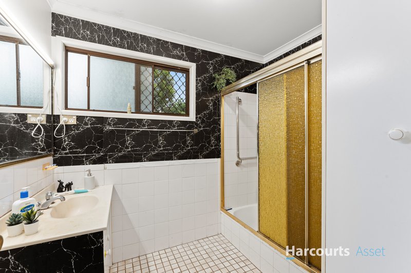 Photo - 43 Aquarius Drive, Kingston QLD 4114 - Image 7