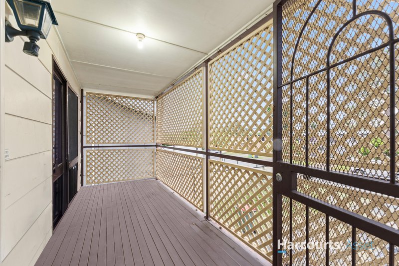 Photo - 43 Aquarius Drive, Kingston QLD 4114 - Image 8