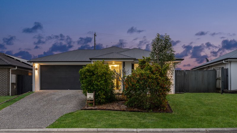 Photo - 43 Arcadia Street, Upper Caboolture QLD 4510 - Image 2