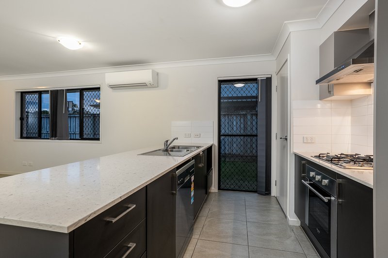 Photo - 43 Arcadia Street, Upper Caboolture QLD 4510 - Image 3