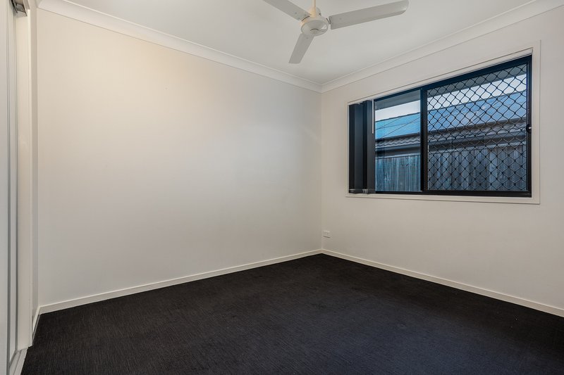 Photo - 43 Arcadia Street, Upper Caboolture QLD 4510 - Image 8