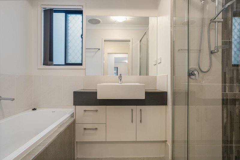 Photo - 43 Arcadia Street, Upper Caboolture QLD 4510 - Image 11