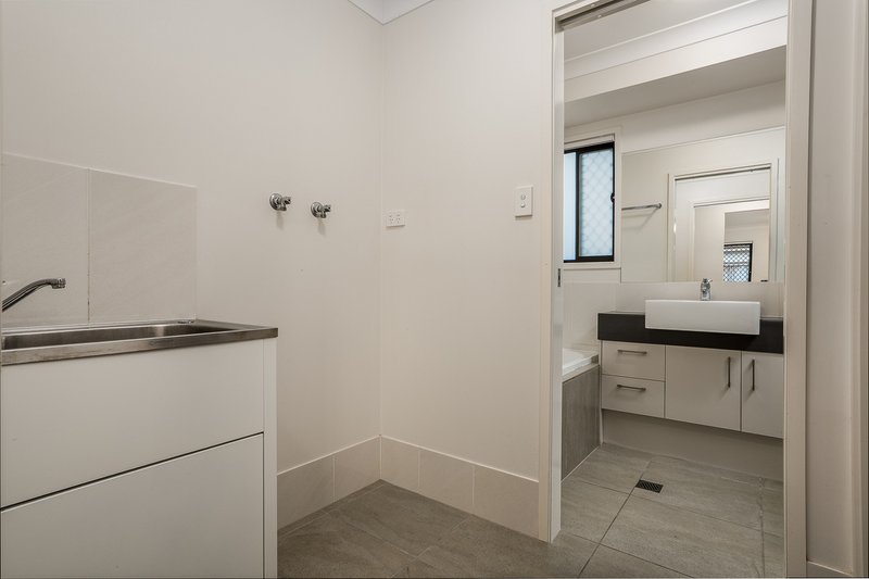 Photo - 43 Arcadia Street, Upper Caboolture QLD 4510 - Image 12