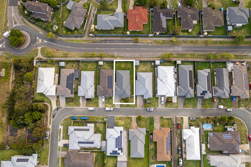 Photo - 43 Arcadia Street, Upper Caboolture QLD 4510 - Image 14