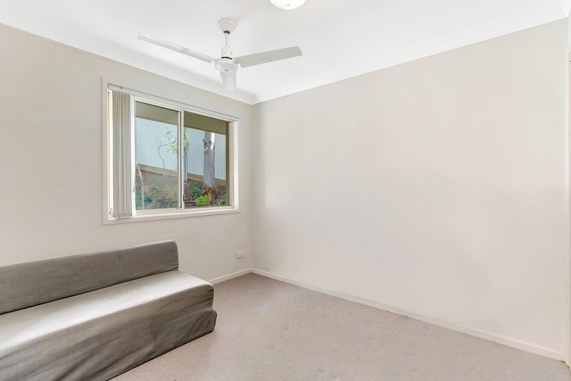 Photo - 4/3 Arundel Drive, Arundel QLD 4214 - Image 6