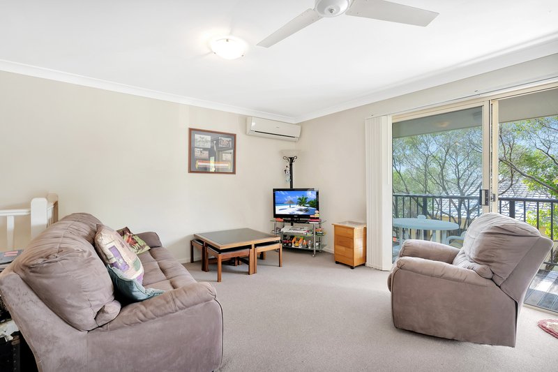 Photo - 4/3 Arundel Drive, Arundel QLD 4214 - Image 12