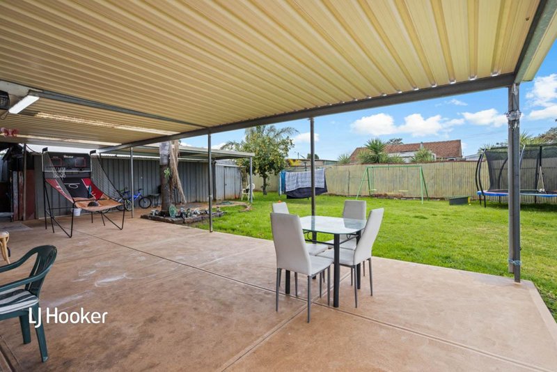 Photo - 43 Ashton Road, Davoren Park SA 5113 - Image 16