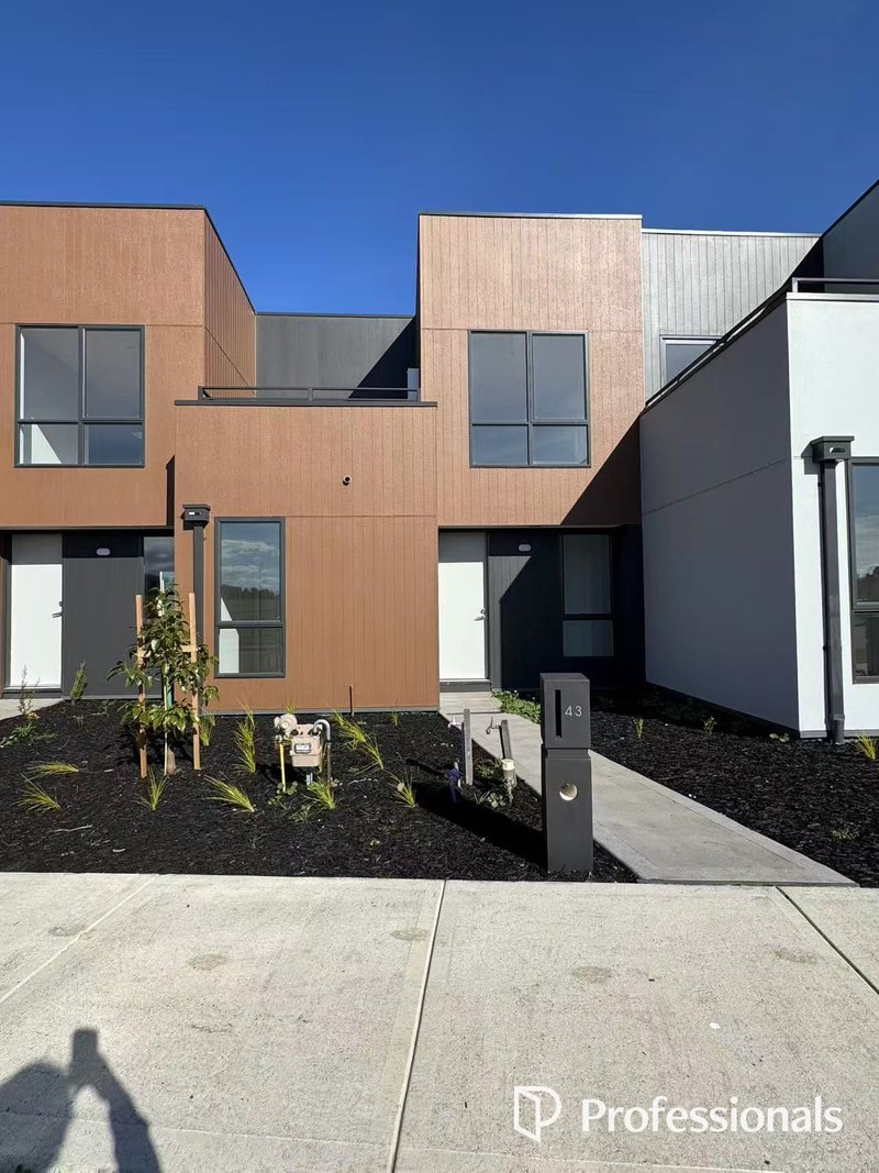 Photo - 43 Astoria Road, Wollert VIC 3750 - Image 1