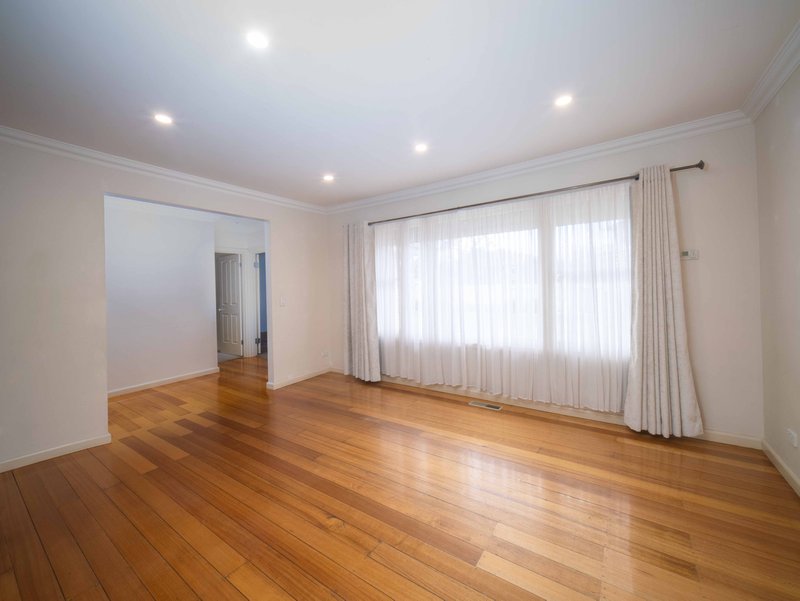 Photo - 43 Augustine Terrace, Glenroy VIC 3046 - Image 2