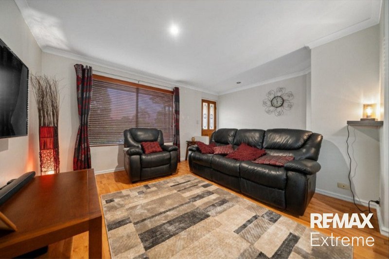 Photo - 43 Balladong Loop, Carramar WA 6031 - Image 4