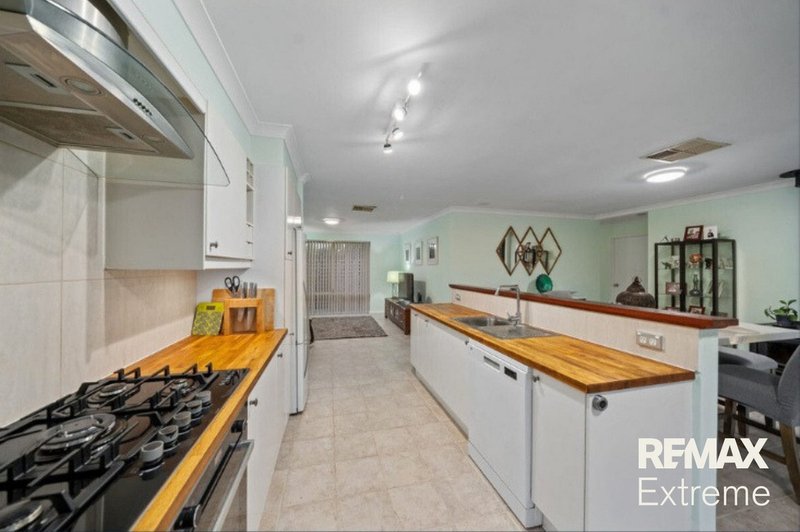 Photo - 43 Balladong Loop, Carramar WA 6031 - Image 6