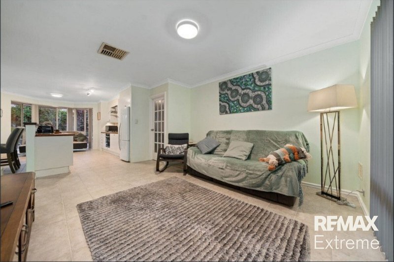 Photo - 43 Balladong Loop, Carramar WA 6031 - Image 9