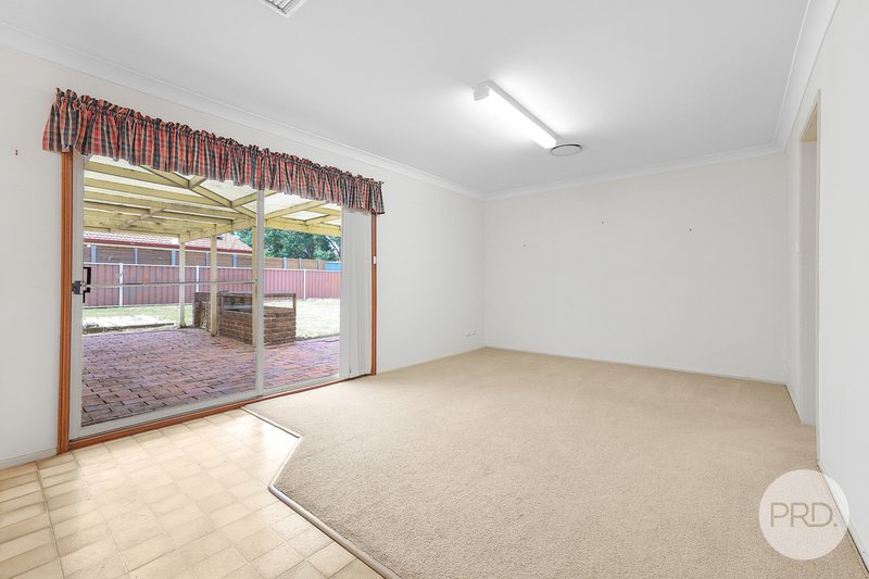 Photo - 43 Bandalong Street, Tamworth NSW 2340 - Image 8